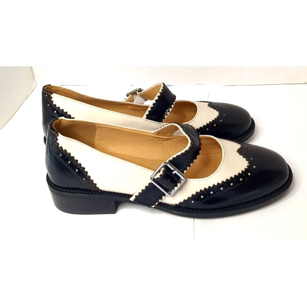 Women's 9.5 Mary Jane Two Tone Oxford Flat Round Closed Toe New - Picture 3 of 9